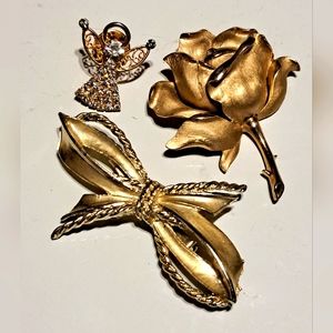 3 Women's Gold Tone Brooch's